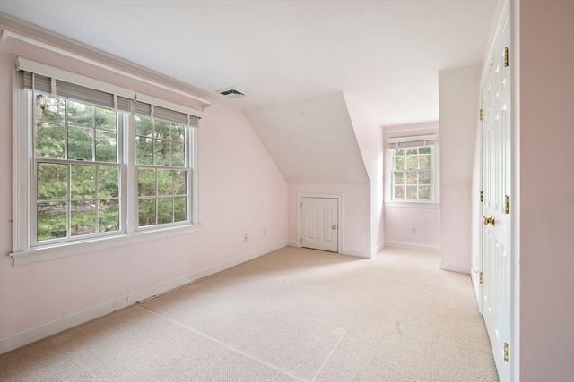 602 Putnam Ave, Barnstable, MA 02635