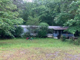 1010 Burdun Lane, Walnut Cove, NC 27052