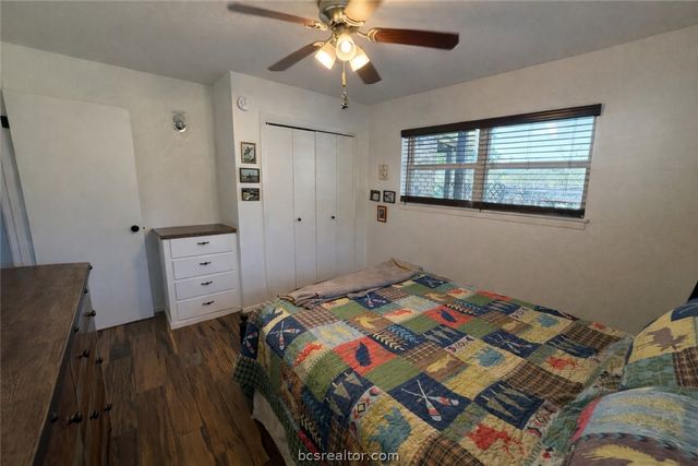 40 Hawaii Lane, Hilltop Lakes, TX 77871