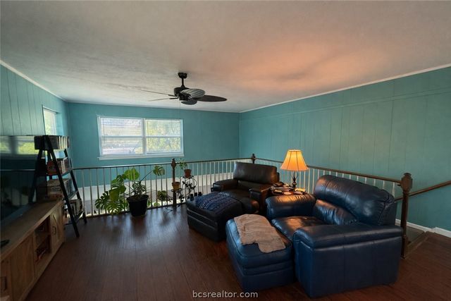 40 Hawaii Lane, Hilltop Lakes, TX 77871