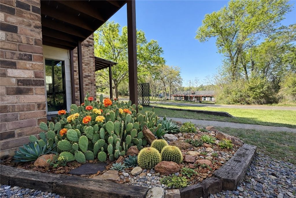 40 Hawaii Lane, Hilltop Lakes, TX 77871 — photo 3