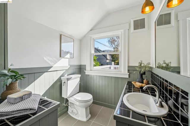 1709 Milvia St, Berkeley, CA 94709