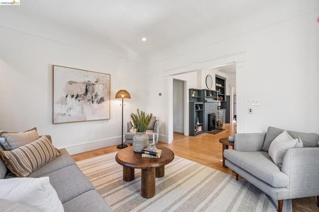 1709 Milvia St, Berkeley, CA 94709