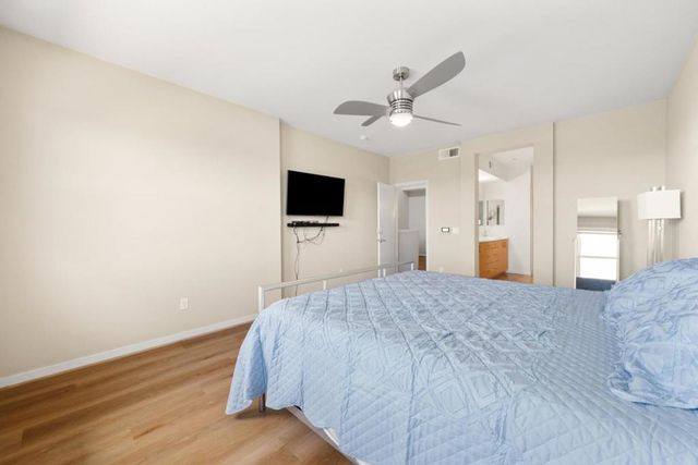 2853 Regatta Drive, Oakland, CA 94601