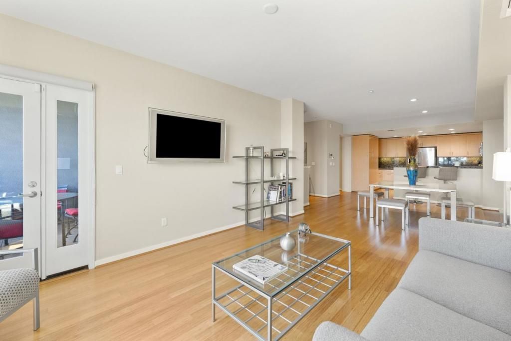 Image 15 of property listing at 2853 Regatta Drive, Oakland, CA 94601