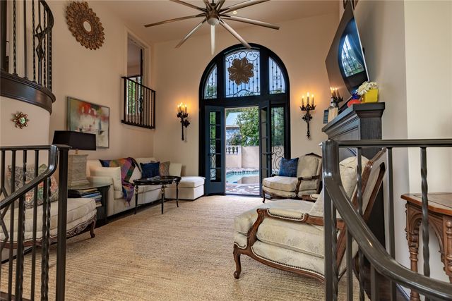 6840 Lakewood Boulevard, Dallas, TX 75214