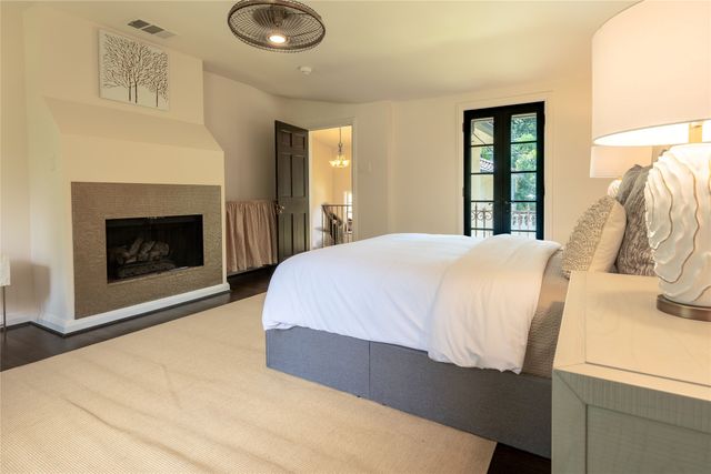 6840 Lakewood Boulevard, Dallas, TX 75214