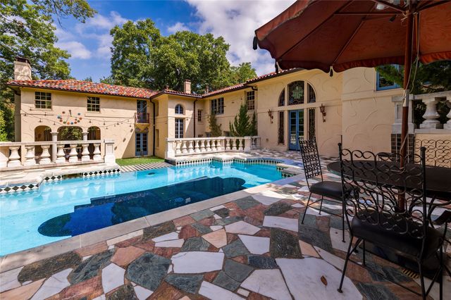 6840 Lakewood Boulevard, Dallas, TX 75214