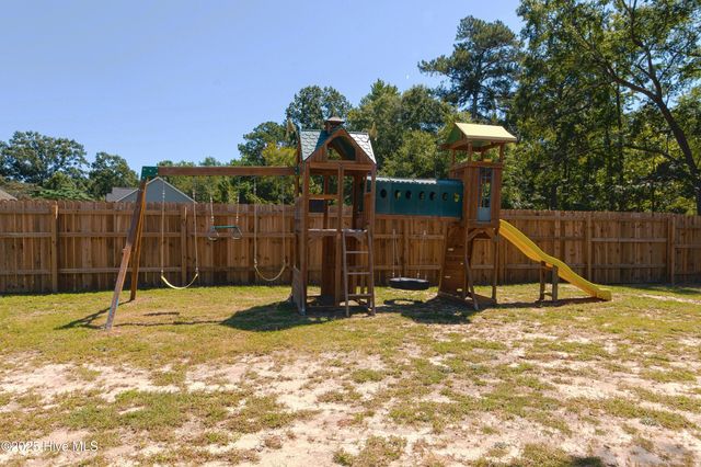 3101 Marion Heights Drive, Kinston, NC 28504