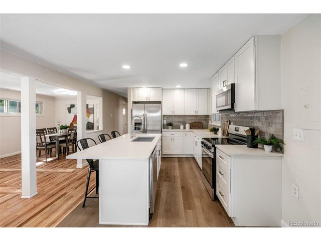 2507 N Zion St, Aurora, CO 80011