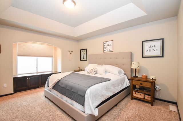 3022 38th Avenue S, Moorhead, MN 56560