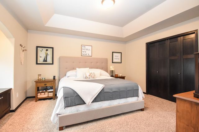 3022 38th Avenue S, Moorhead, MN 56560