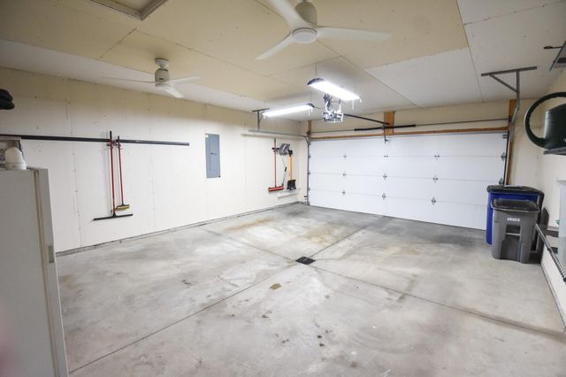 3022 38th Avenue S, Moorhead, MN 56560