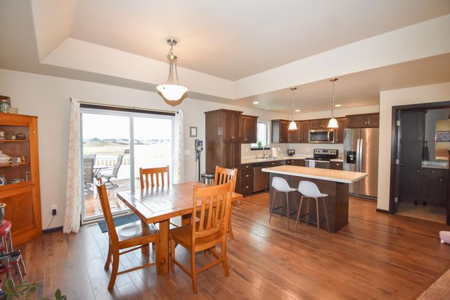 3022 38th Avenue S, Moorhead, MN 56560