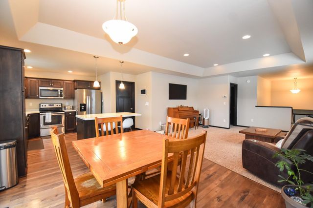 3022 38th Avenue S, Moorhead, MN 56560