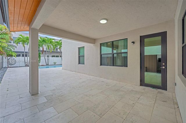 10250 NW 76th Terrace, Doral, FL 33178