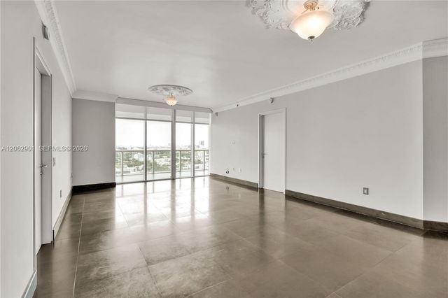 450 Alton Road 1906, Miami Beach, FL 33139