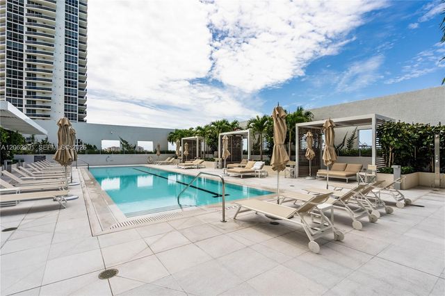 450 Alton Road 1906, Miami Beach, FL 33139