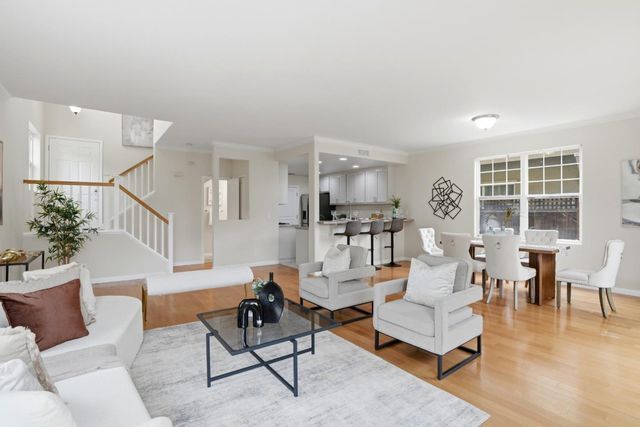 3 Shorebreeze Court, East Palo Alto, CA 94303