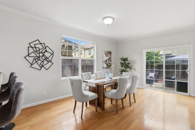 3 Shorebreeze Court, East Palo Alto, CA 94303