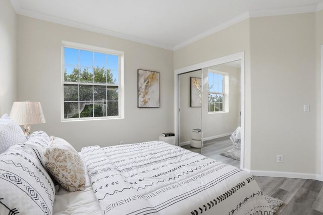 3 Shorebreeze Court, East Palo Alto, CA 94303