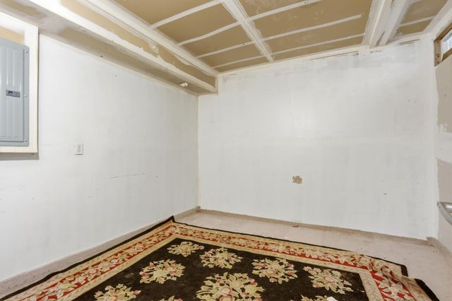 3 Shorebreeze Court, East Palo Alto, CA 94303
