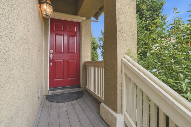 3 Shorebreeze Court, East Palo Alto, CA 94303