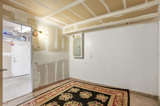 3 Shorebreeze Court, East Palo Alto, CA 94303