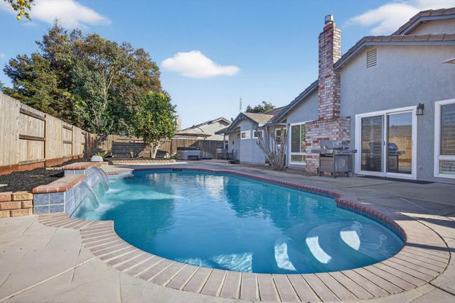 763 Adare Way, Galt, CA 95632