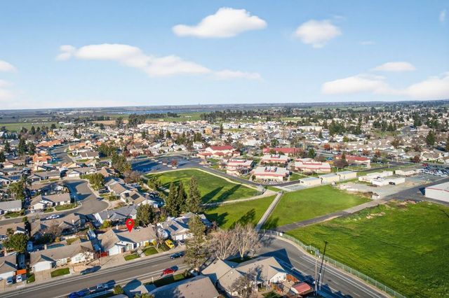 763 Adare Way, Galt, CA 95632