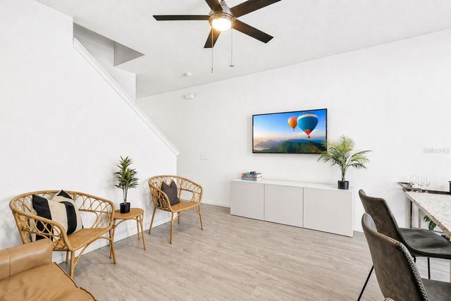 5492 PARADISE CAY CIRCLE, Kissimmee, FL 34746