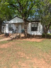 1209 Park Avenue, Abilene, TX 79603