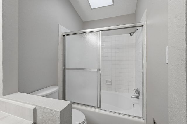 4608 Fairfax Drive NW, Albuquerque, NM 87114