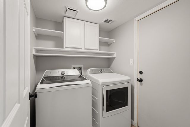 4608 Fairfax Drive NW, Albuquerque, NM 87114