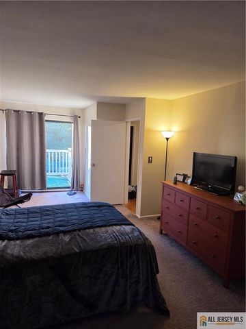 40 Prospect Street 15, Metuchen, NJ 08840