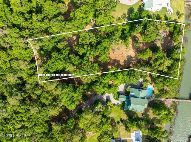 16 Comfort Point, St. Helena Island, SC 29920