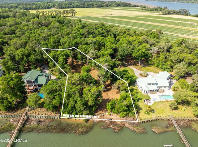 16 Comfort Point, St. Helena Island, SC 29920