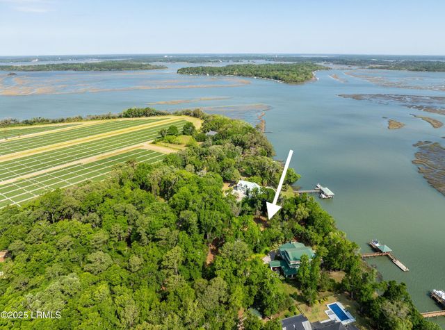 16 Comfort Point, St. Helena Island, SC 29920