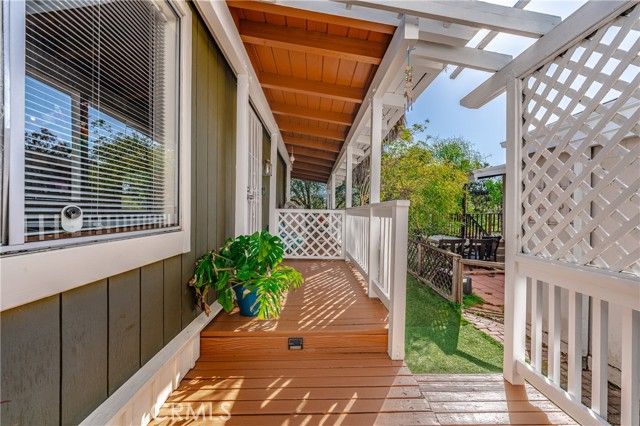 23777 Mulholland Highway 86, Calabasas, CA 91302