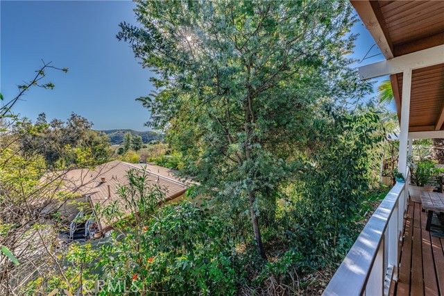 23777 Mulholland Highway 86, Calabasas, CA 91302