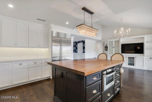 2076 Hillsbury Road, Westlake Village, CA 91361