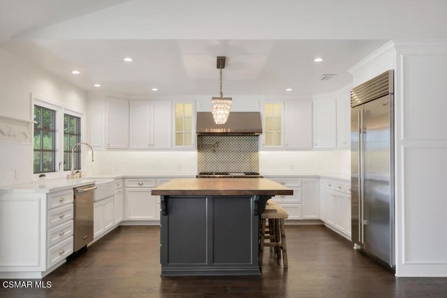 2076 Hillsbury Road, Westlake Village, CA 91361