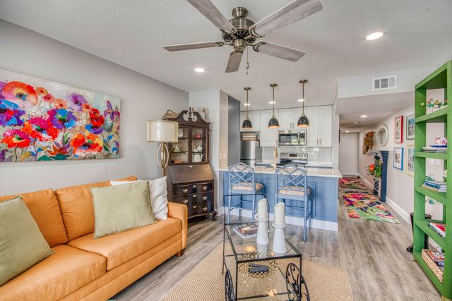 170 Cypress Point Drive, Palm Beach Gardens, FL 33418