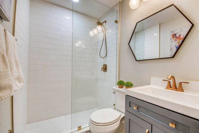 170 Cypress Point Drive, Palm Beach Gardens, FL 33418