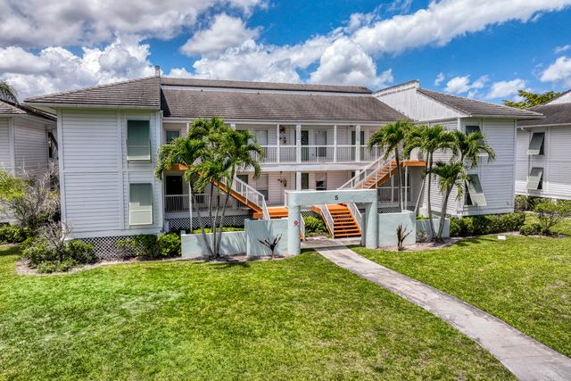 170 Cypress Point Drive, Palm Beach Gardens, FL 33418