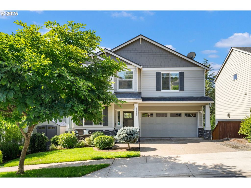 13076 Sw BLACK WALNUT St, Portland, OR 97224