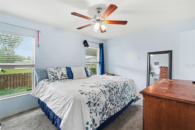 11917 MANGO GROVES BOULEVARD, Seffner, FL 33584