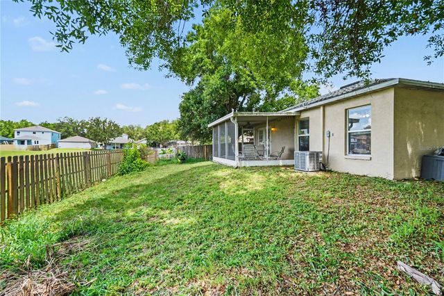 11917 MANGO GROVES BOULEVARD, Seffner, FL 33584