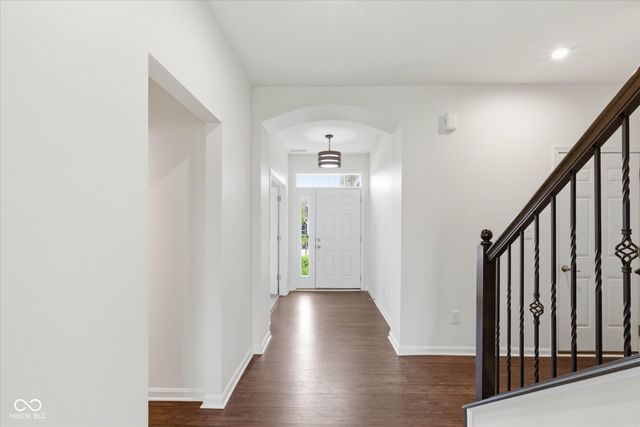 6320 W Cedar Chase Drive, Mccordsville, IN 46055