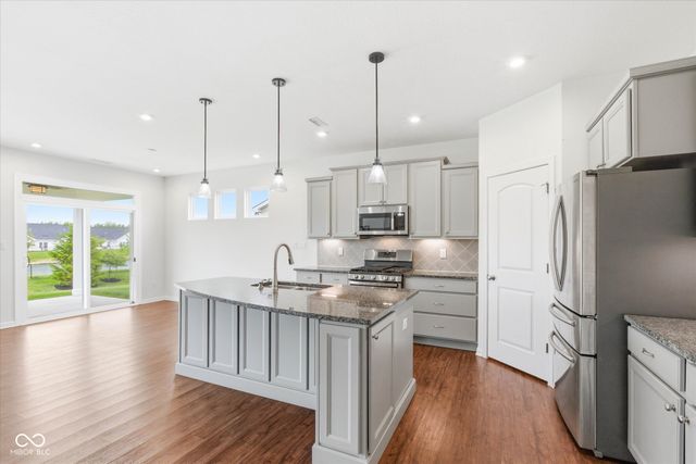 6320 W Cedar Chase Drive, Mccordsville, IN 46055
